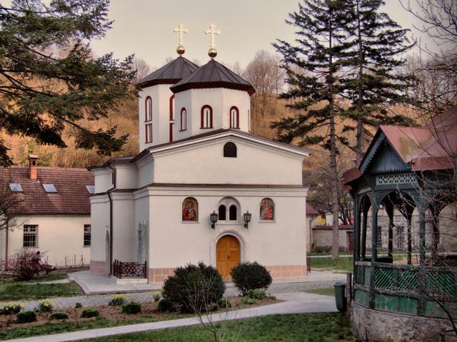 Манастир Раковица, Србија