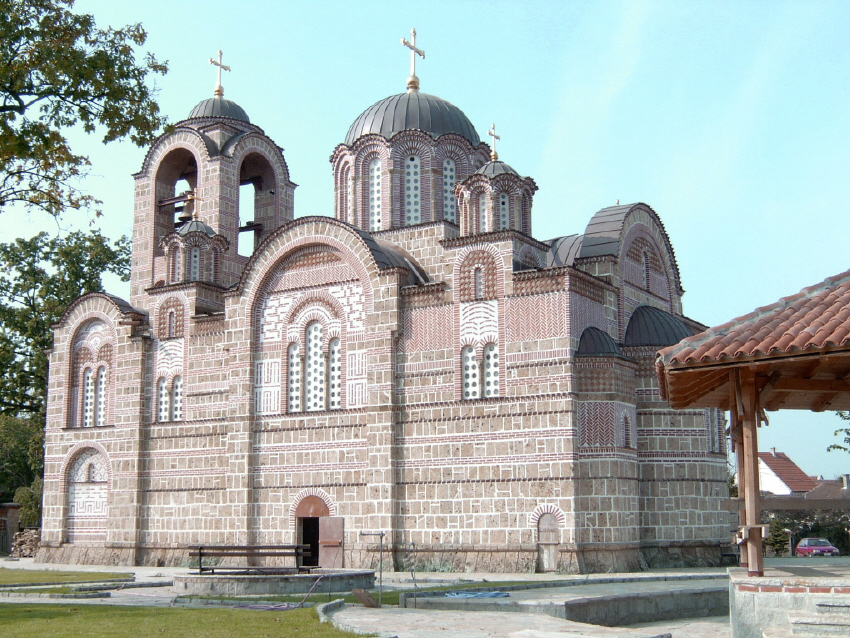 Храм СВ. Арханђела - Уб, СРБИЈА