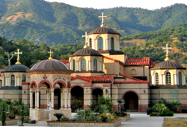 greek_orthodox_monastery_california